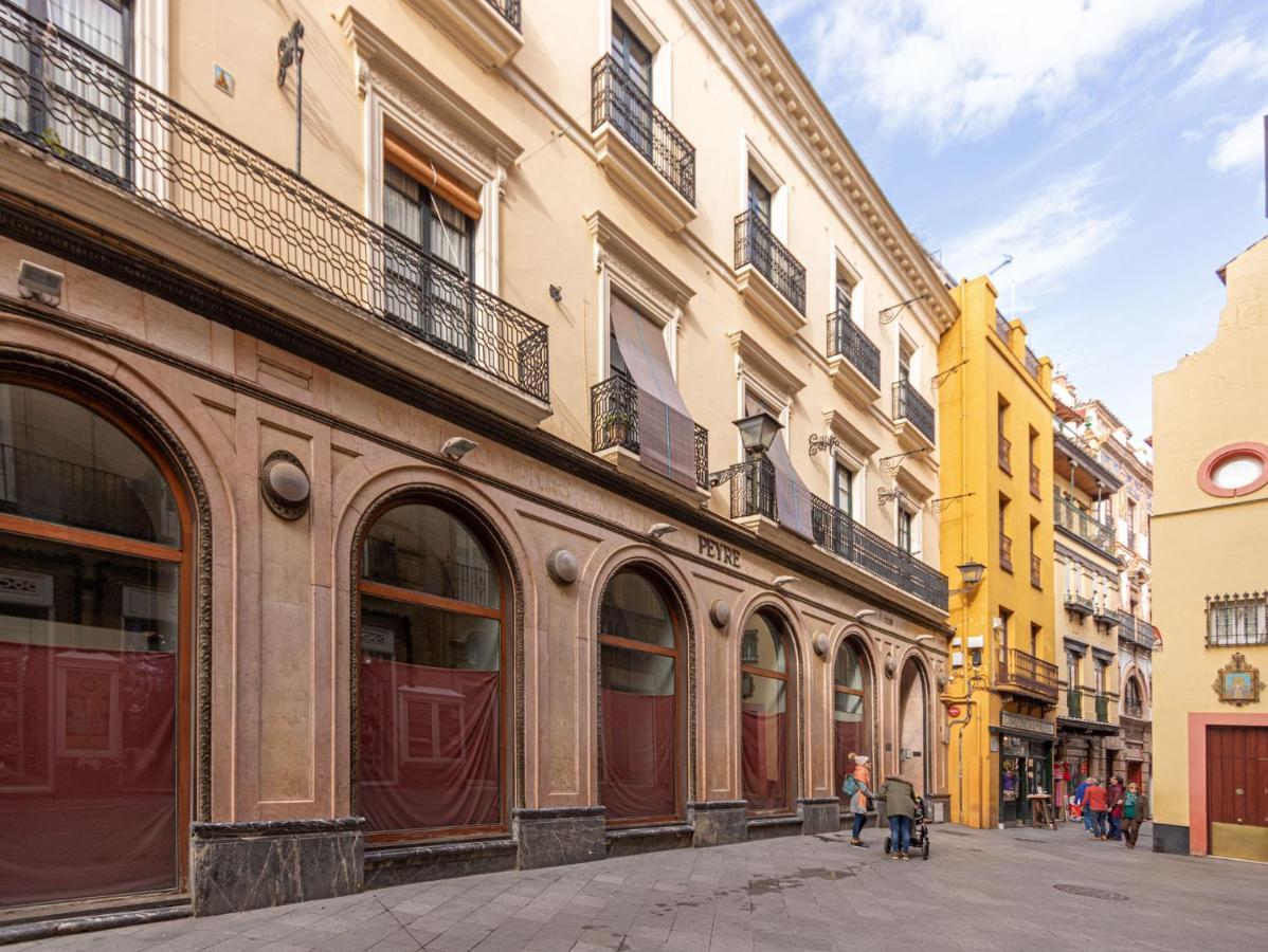 Escapada Romantica, 2 Pax, Centro Historico Seville Luaran gambar